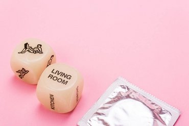 Erotiske terninger og et kondom